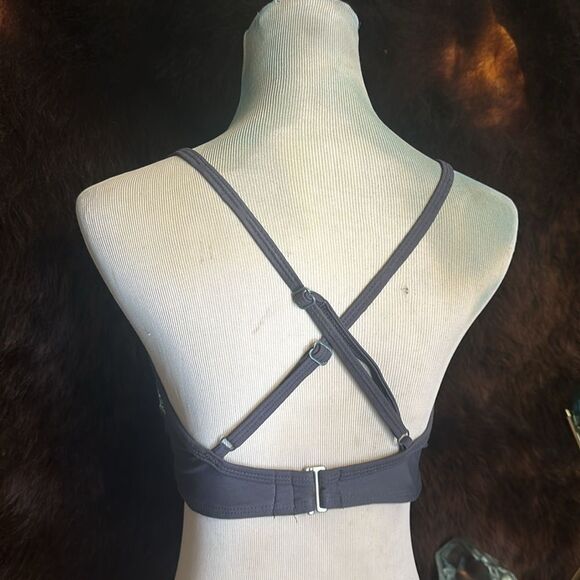 Athleta swim top 34DD (4150) - Picture 4 of 5